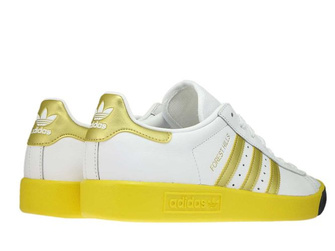 CQ2083 adidas Forest Hills Ftwr White/Gold Met/EQT Yellow