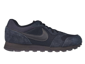 Nike md runner black hotsell